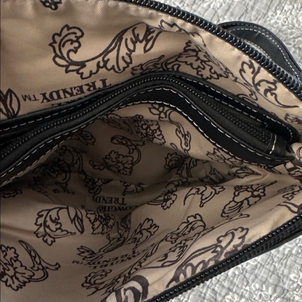 Cowgirl Trendy Western Crossbody Bag - Picture 3 of 4